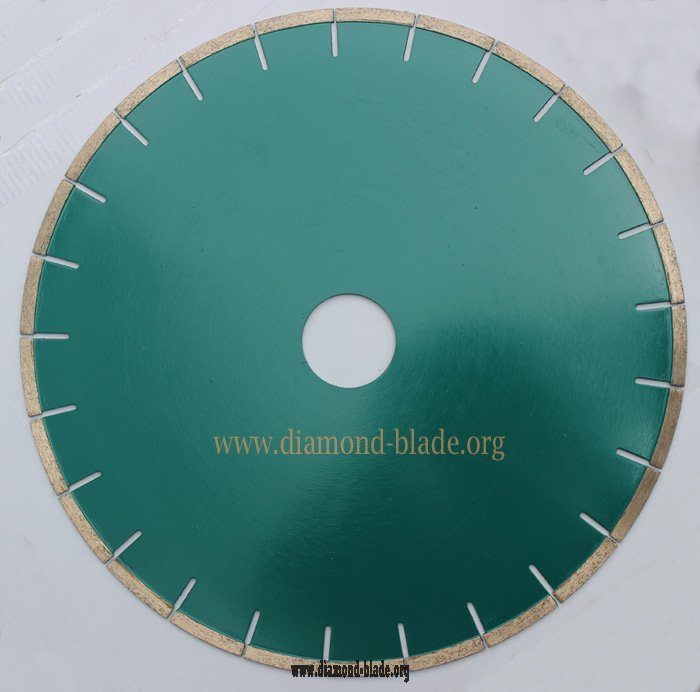 what is a diamond blade